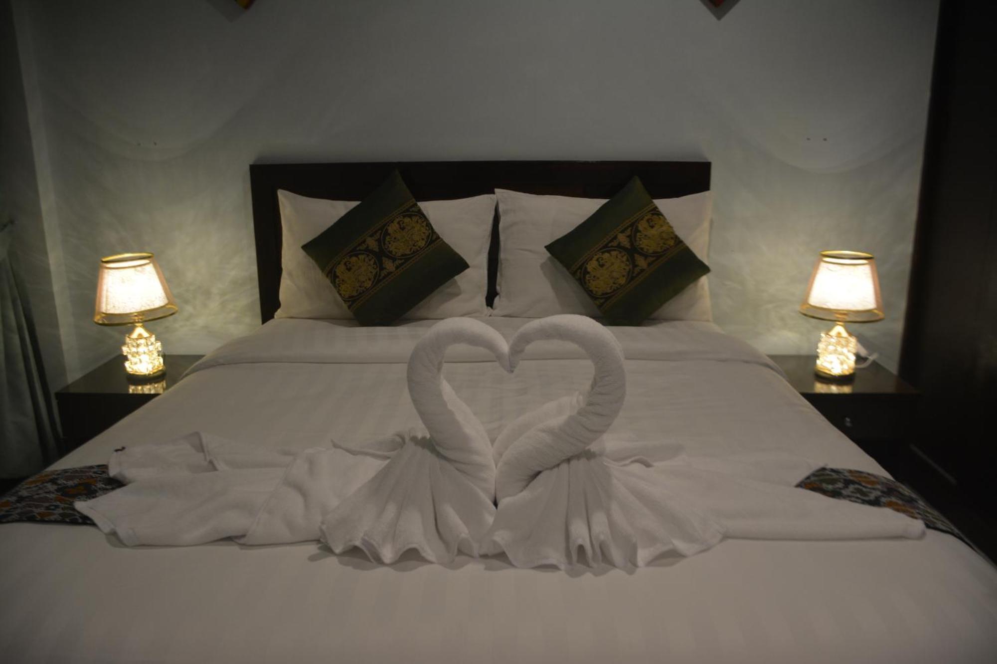 Patong Moon Inn Residence Dış mekan fotoğraf